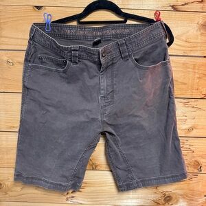 Prana men’s tough canvas shorts Size 34